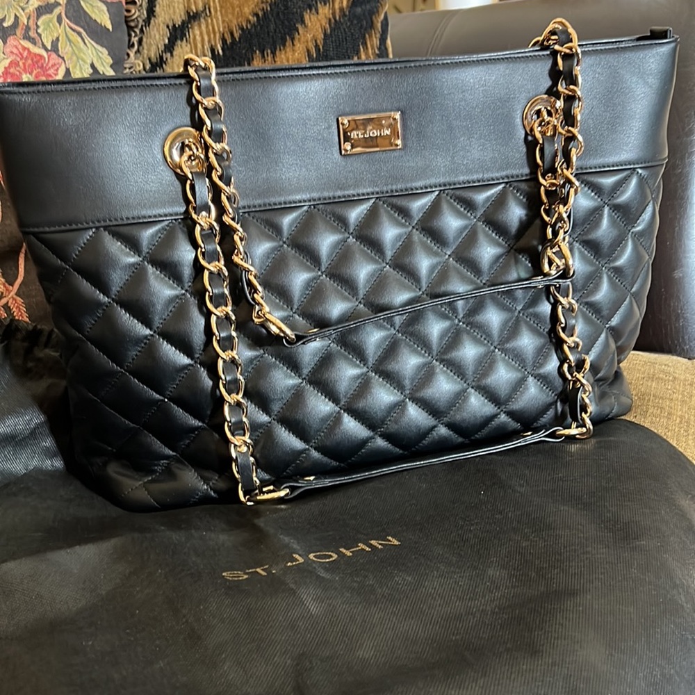 Black Quilted Leather Large Tote Bag Gold Chain Link Straps St. John Luxury